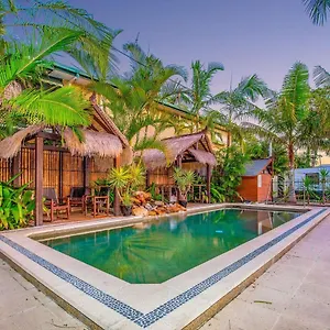 River Retreat & 3* Tweed Heads